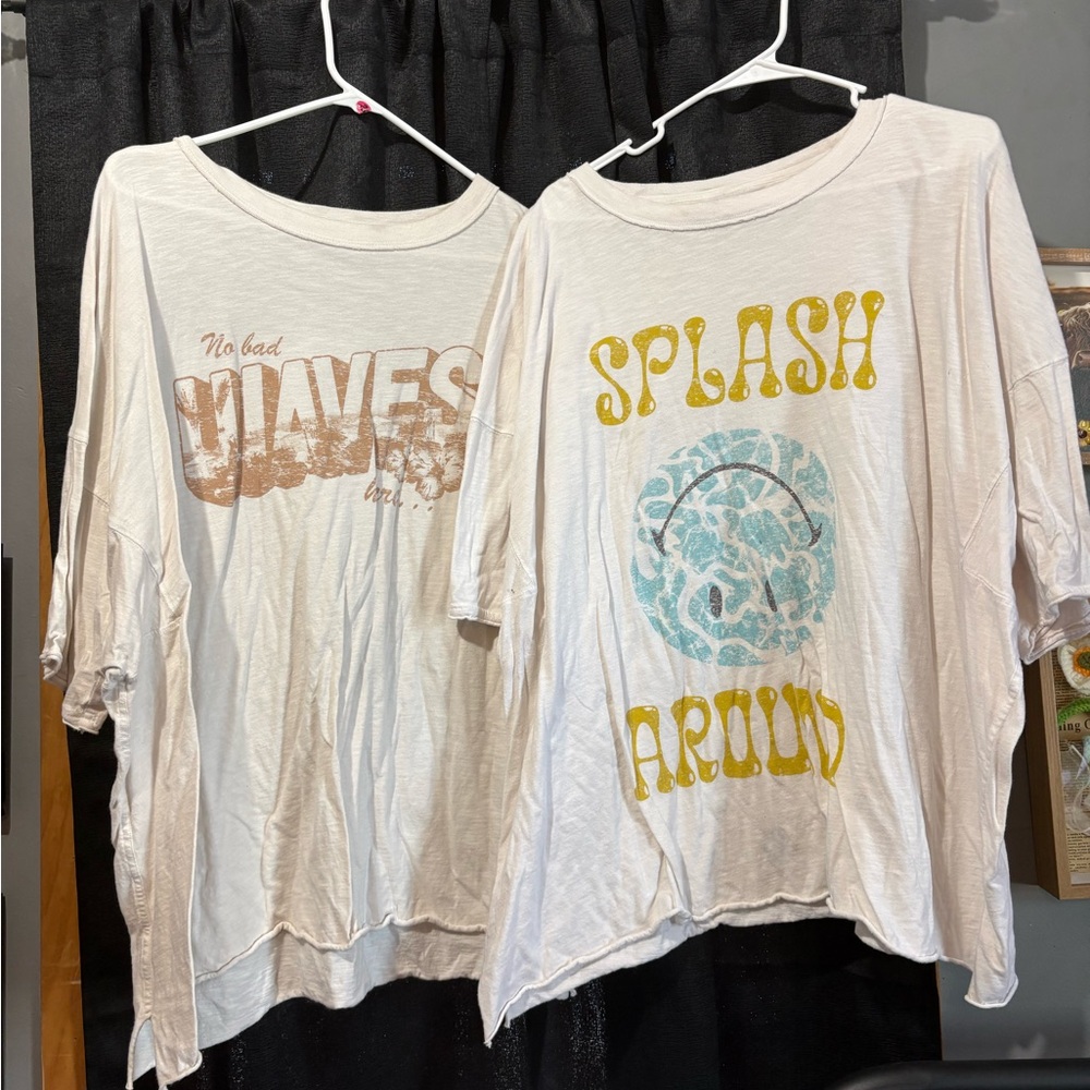 American Eagle Outfitters Cream Graphic T-Shirts